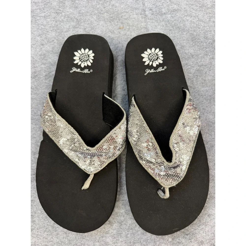 Yellow Box Feliks Sequin Sandals Black & Silver Thong Sandals Woman's Size 9m - Picture 2 of 4